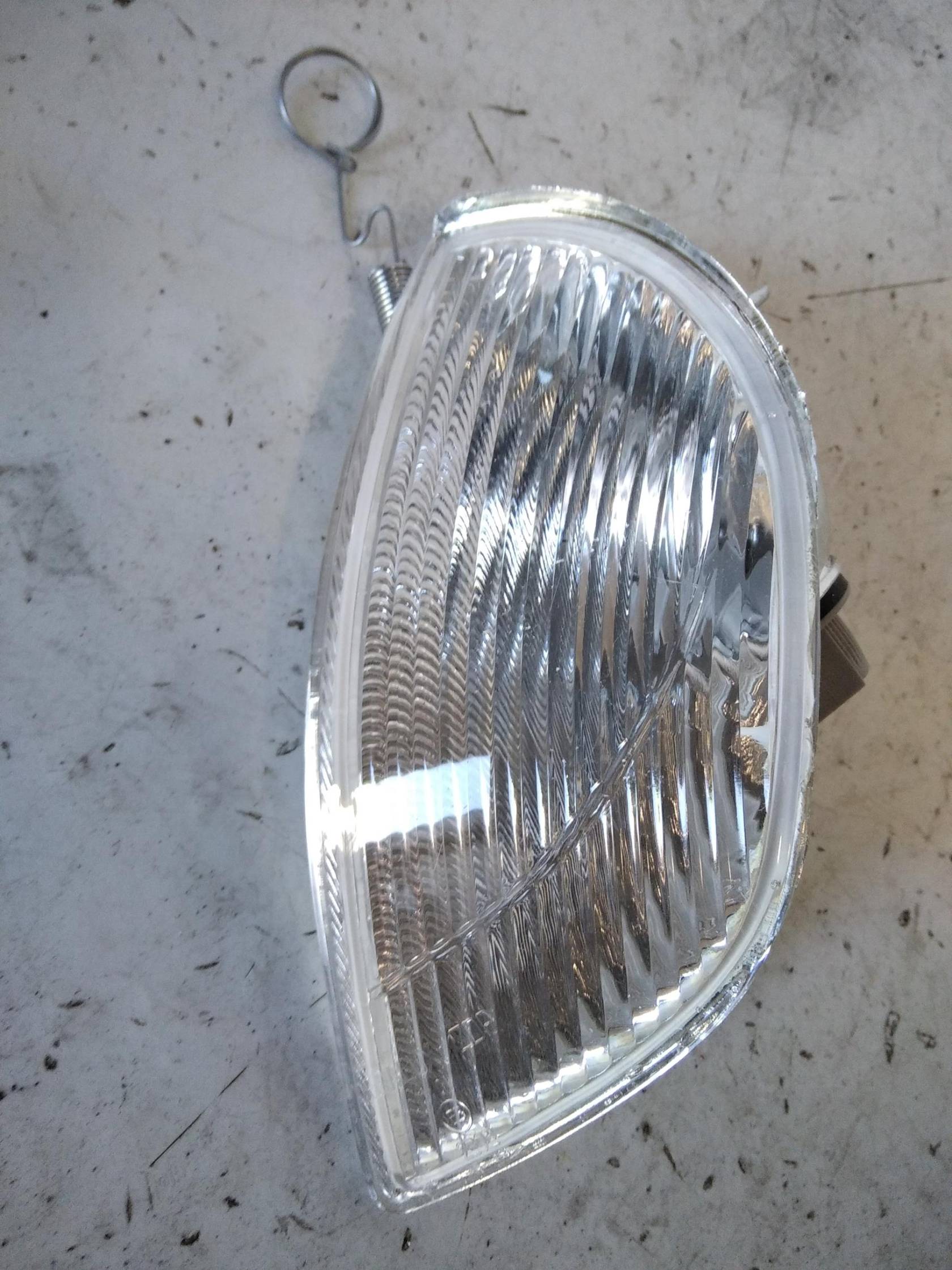 Fanalino direzione ant. sx.